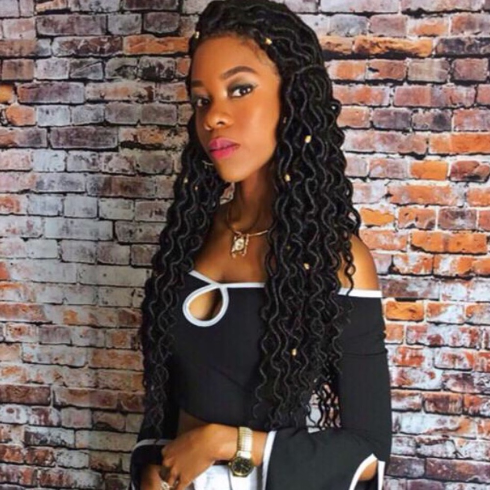 Meet your Posher, Ms. Walker